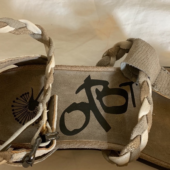 OTBT Braided Thong Sandals, 6.5M - Picture 10 of 10